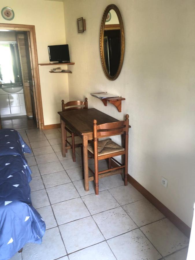 Saint-Pierre-les-Bois Meubles De Tourisme La Reserve מראה חיצוני תמונה