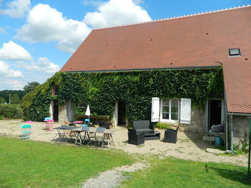 Saint-Pierre-les-Bois Meubles De Tourisme La Reserve מראה חיצוני תמונה
